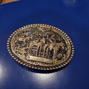 Silver Tone Pack Horses Montana Silversmiths Western Belt Buckle Oval